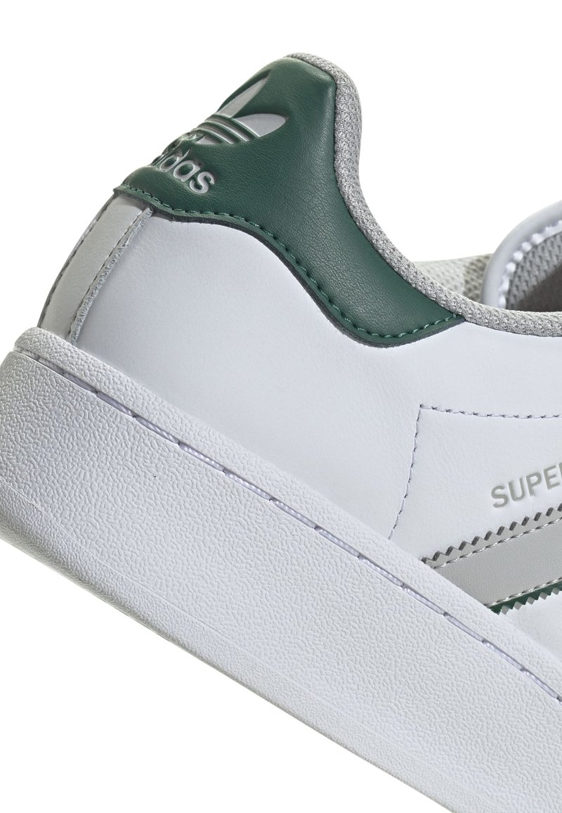 adidas gazelle silver green womens adidas Originals Wmns Superstar XLG 'White Multi-Color' UK 4