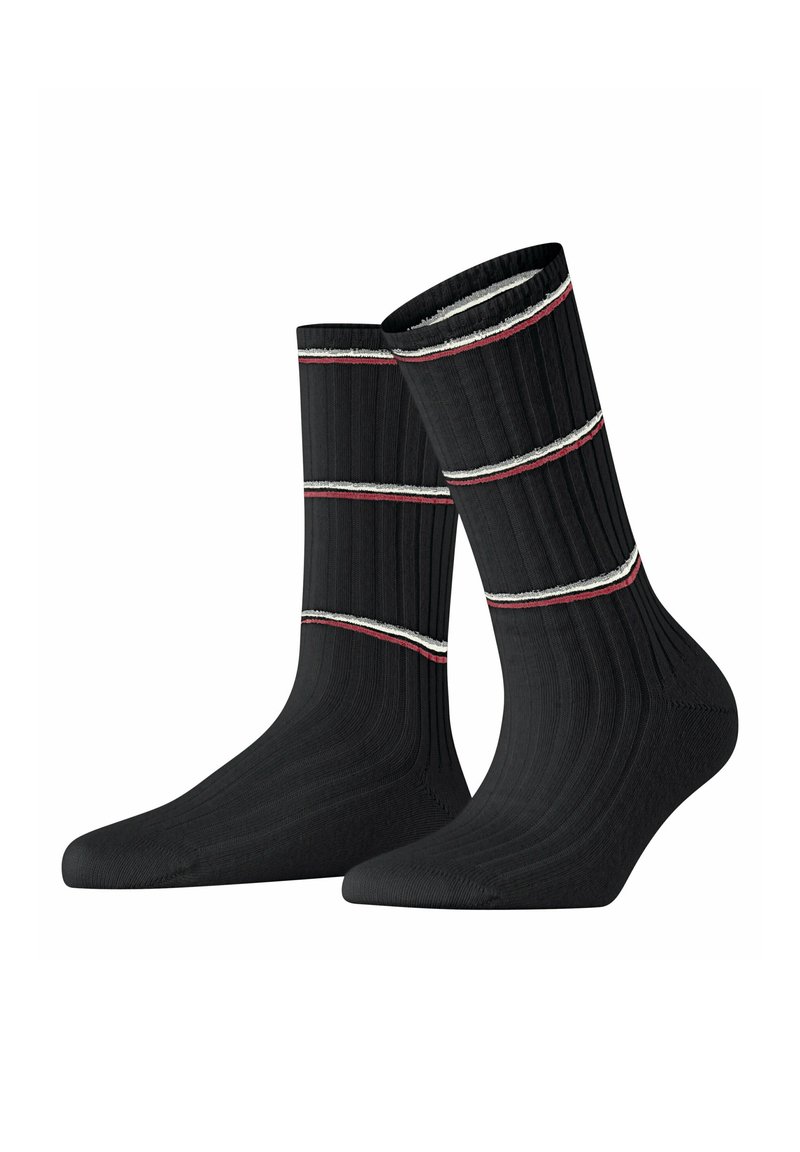 Schwarze gerippte Socken mit zwei horizontalen Streifen, einem roten und einem weißen, um den oberen Bereich. Weicher Stoff mit verstärkten Zehen- und Fersenbereichen.