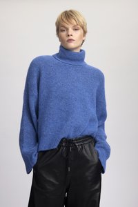 Gestuz ALPHA ROLLNECK - Maglione - blue