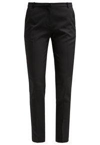 Pantalon habillé noir coupe slim avec passants de ceinture, pli sur l'avant et taille ajustée, présenté sur un fond blanc uni.