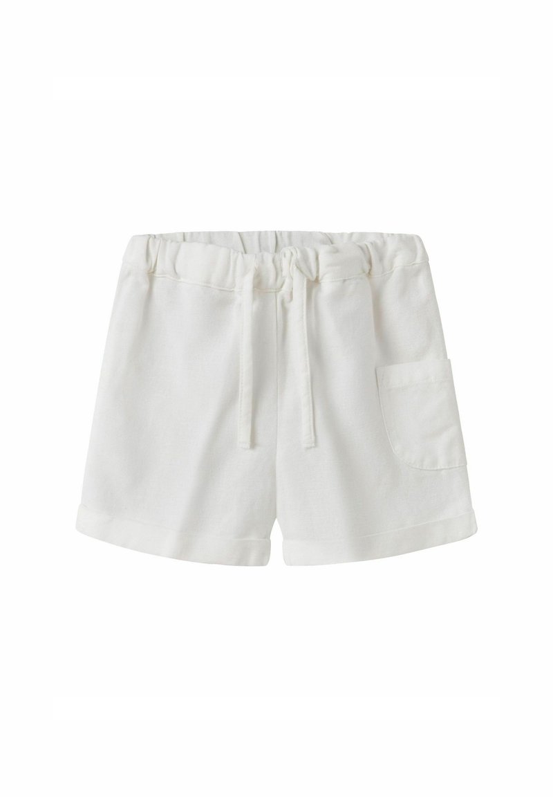 Shorts en coton blanc avec une taille élastique et un cordon de serrage, comportant une poche latérale et un ourlet roulé. Texture douce et coupe décontractée.