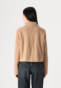 KARL LAGERFELD JACKET - Jachetă piele - nougat