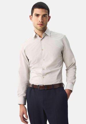 SLIM FIT - EASY CARE TEXTURED TRIMMED - Hemd - neutral brown texture