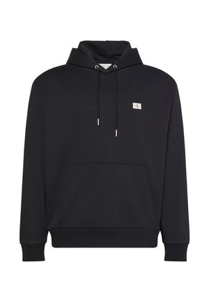 Fekete pulóver kapucnis felső kenguruzsebbel, húzózsinóros kapucnival, bordázott mandzsettákkal és kis fehér Calvin Klein logóval a mellkason.