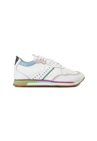 Sneaker bianco con accenti in rosa pastello, blu e verde, dettaglio laterale perforato, lacci bianchi e suola in gomma multicolore.
