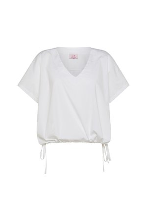 Camiseta blanca de algodón con cuello en V, mangas cortas y dobladillo ajustable con cordón. Textura suave y diseño casual.