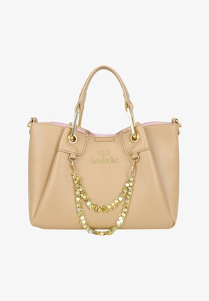 Borsa a mano in pelle beige con doppi manici, decorazione con catena dorata e dettagli interni rosa delicati.