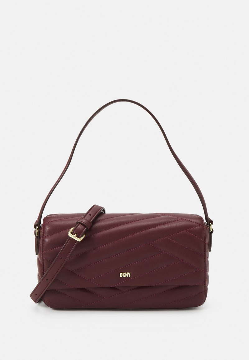 DKNY SARA FLAP Geantă crossbody aged wine/bordo Zalando.ro