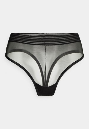 As calcinhas pretas transparentes apresentam uma faixa suave na cintura com listras horizontais, um tecido semi-transparente na frente e atrás, e detalhes recortados acentuados.