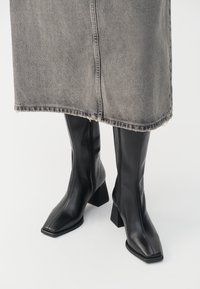 HEDDA - Stiefel - black