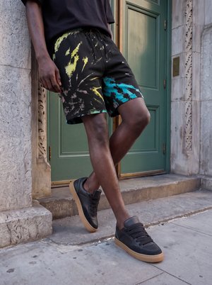 Urban Classics TIE DYE - Σορτς - black