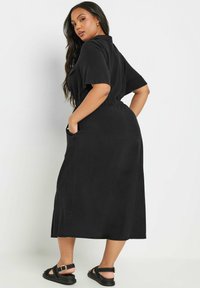 Yours Clothing TIE WAIST - Skjortklänning - black