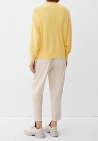 s.Oliver Sweter
