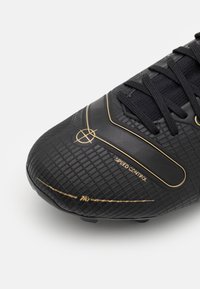 Nike Performance Fodboldstøvler til fast underlag - black