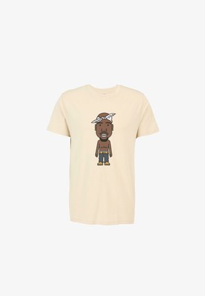 Beige bomulds T-shirt med et cartoon motiv af en mand med bandana, iført mørke jeans og gule støvler. Rund halsudskæring og korte ærmer.