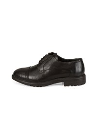 Chaussure habillée pour homme en cuir marron foncé avec lacets, bout capé et semelle épaisse à relief, présentée de profil sur un fond blanc.