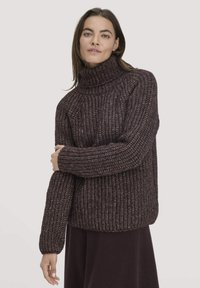 Kuscheliger Strickpullover mit Rollkragen in dunklem Burgunderrot und einem strukturierten Muster. Verfügt über überschnittene Schultern und gerippte Bündchen für zusätzlichen Komfort.
