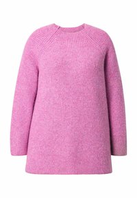 Rosa ribbad stickad tröja med rund hals, långa ärmar och avslappnad passform. Mjuk textur och jämn färg genom hela tyget.