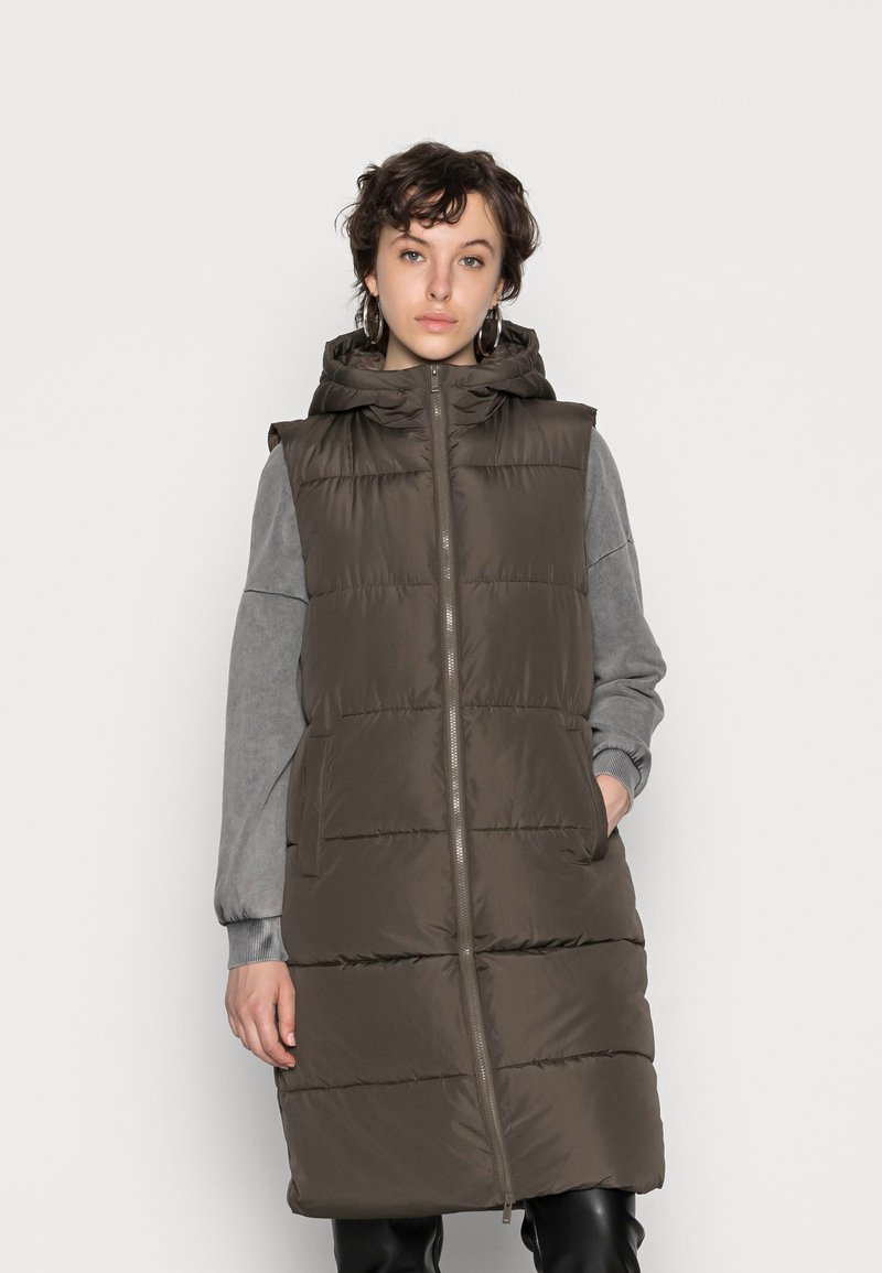 Pcbee New Long Puffer Vest Black