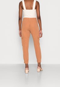 Rich & Royal Cargobroek - brown
