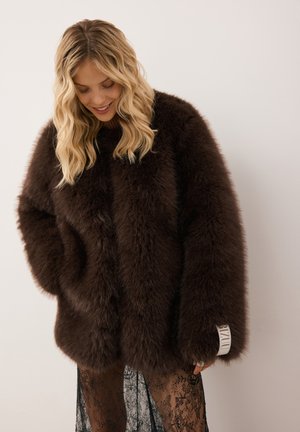 SIENA - Winterjas - bronze