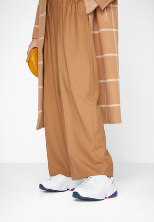 Sneakers laag - white