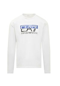 Weißes Langarmshirt mit dem auf der Brust zentrierten Logo "EA7 Emporio Armani" in Schwarz und Blau.