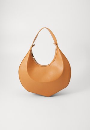 HANDBAG - Håndveske - cognac