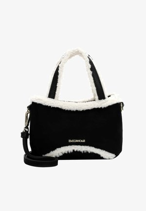 Borsa nera con bordo in pelliccia sintetica bianca nella parte superiore. Include manici neri corti e una tracolla nera staccabile. Dettaglio del logo dorato.