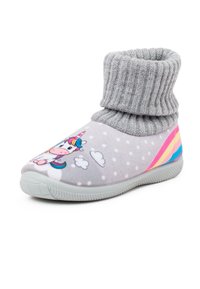 Chausson gris avec un poignet côtelé, arborant un design de licorne, des pois et un accent arc-en-ciel sur le côté. Texture douce et semelle en caoutchouc.