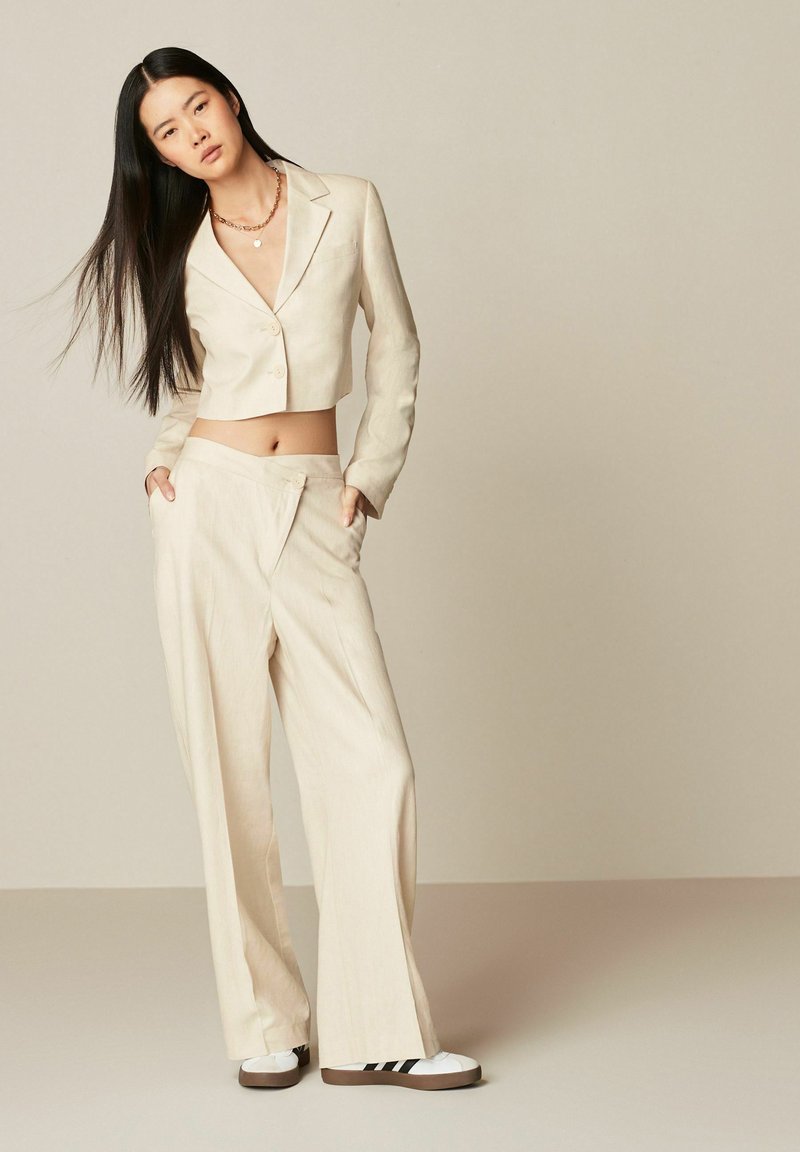 Next Blazer - neutral