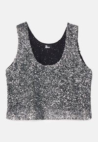 Crop top en sequins argentés avec un décolleté rond, une doublure noire et des bretelles épaisses. Présente une surface texturée et brillante avec des accents scintillants.