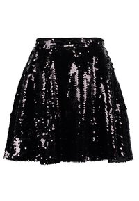 Minifalda negra de lentejuelas con una forma acampanada, que presenta lentejuelas brillantes y reflectantes cubriendo toda la superficie para un aspecto texturizado.