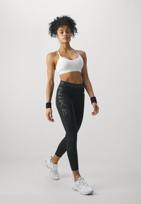 Nike Performance Leggingek - black/anthracite/white