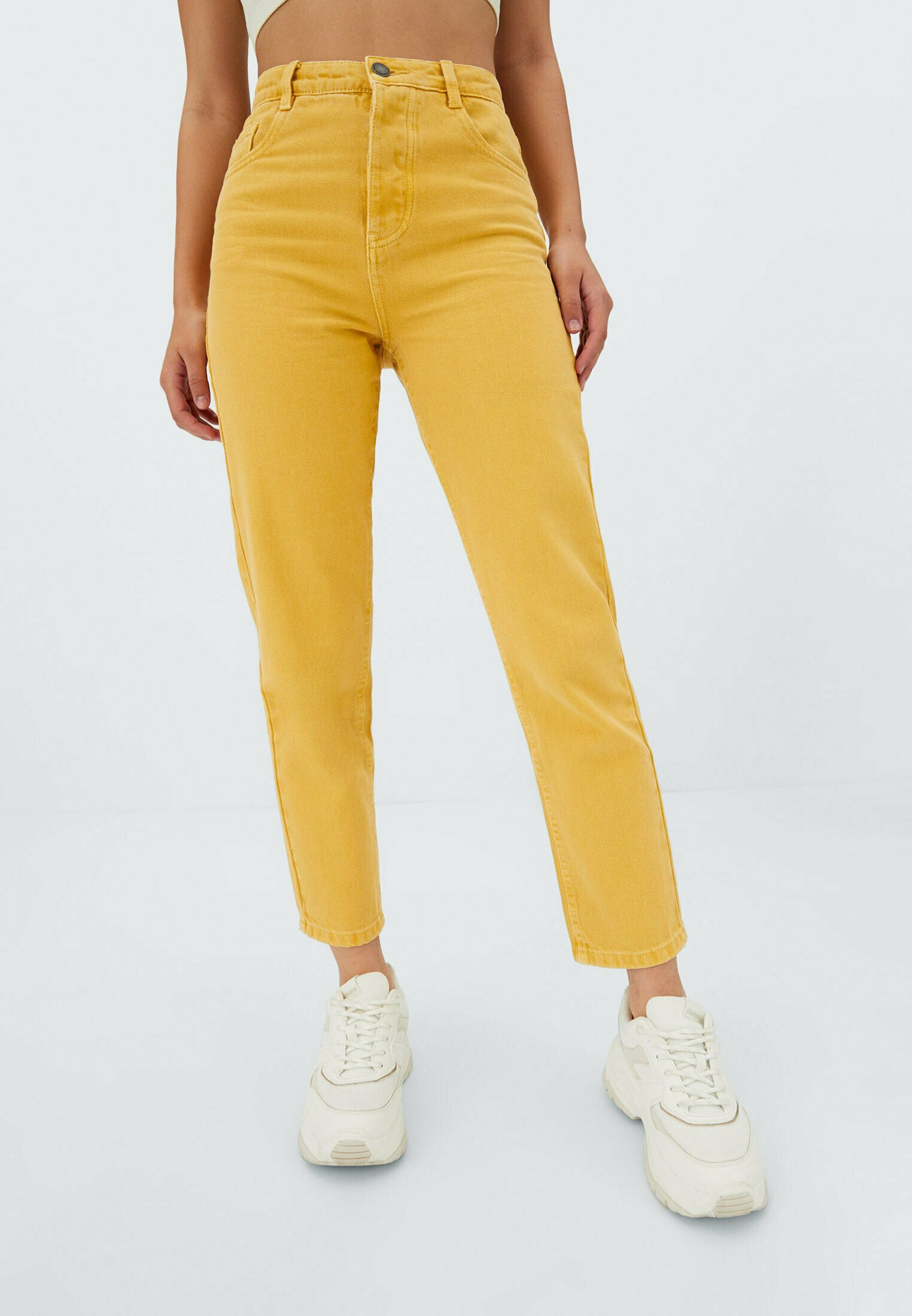 Stradivarius HOSE IM MOM - Slim fit 