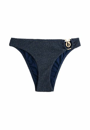 Marineblauwe bikini onderkant met een glinsterende textuur, voorzien van een gouden ronde logo-accent op de tailleband. Klassiek snit ontwerp.