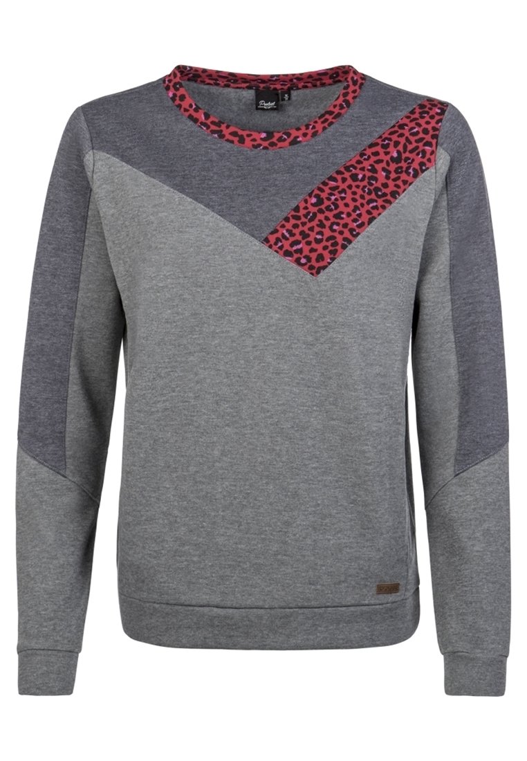 Sweatshirt gris à manches longues. Présente un motif en chevron avec du gris foncé et un accent imprimé léopard rose sur le devant. Matière en mélange de coton.