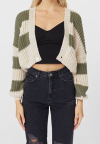 Stradivarius Kardigan