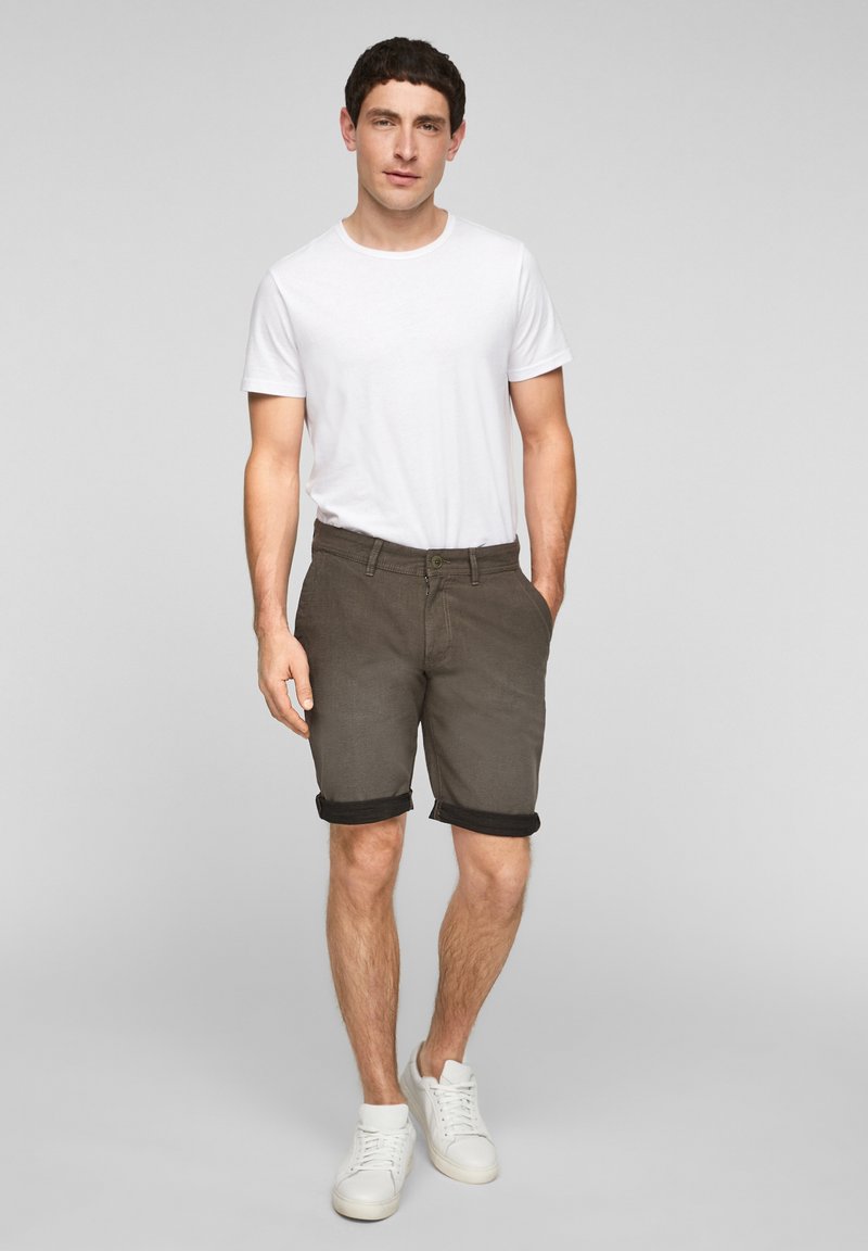 Herren Chino Shorts | QS by s.Oliver Shorts brown/hellbraun - GU53738 Herren Chino Shorts | QS by s.Oliver Shorts brown/hellbraun - GU53738