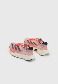 adidas Performance ADIZERO ADIOS PRO 3 - Hardloopschoenen voor op de weg - pink spark/aurora met/sandy pink