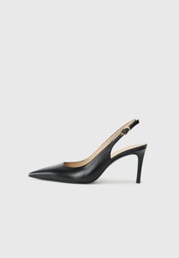Selected, black