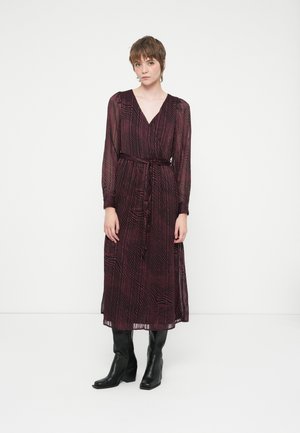 VMGEBRA GEDNA DRESS - Denné šaty - winetasting
