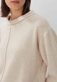 someday. USUNA - Strickpullover - mellow mélange