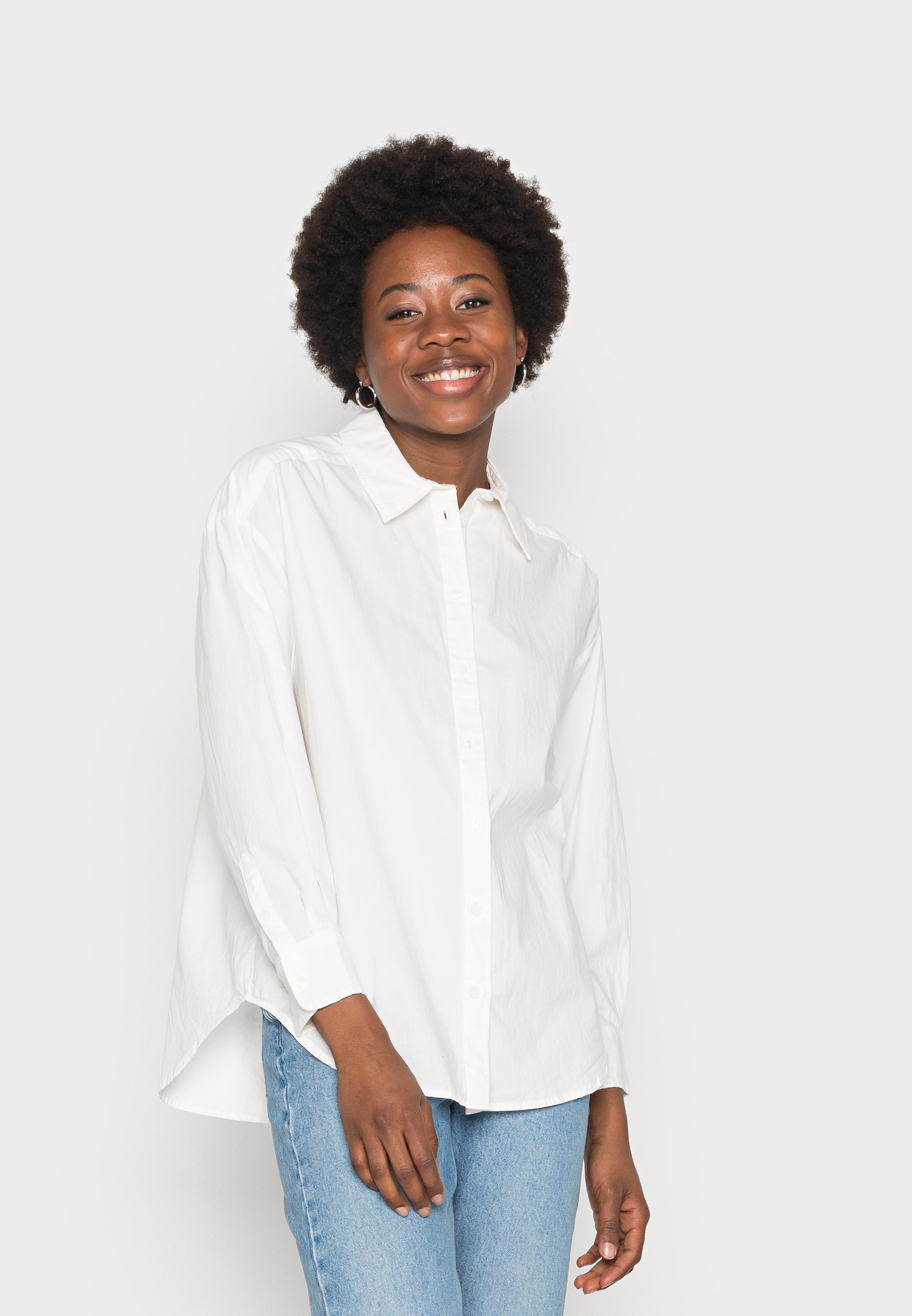 Monki Button-down blouse - white 