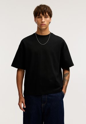 PULL&BEAR BOXY FIT - Basic T-shirt - black