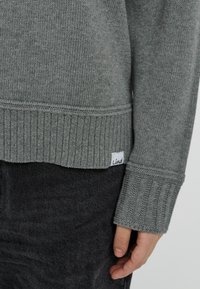Lind Vesta - grey melange