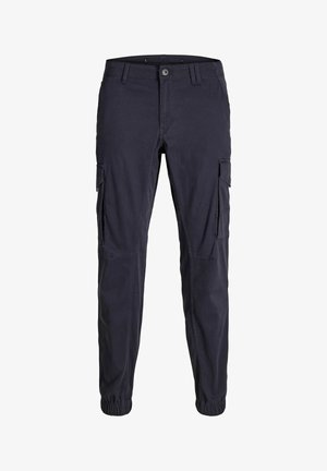 Pantalon cargo bleu marine foncé avec poches latérales à rabat, fermeture par boutons, passants de ceinture et poignets élastiqués.