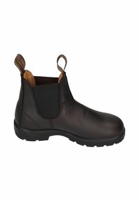 Brauner Leder-Stiefel mit elastischem Seiteneinsatz, Schlaufe und robuster Gummisohle, mit glatter Oberfläche und minimalistischem Design.