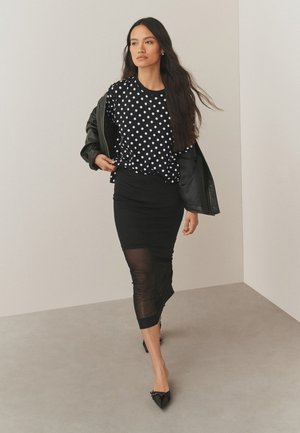 Next, RELAXED BOXY ELBOW LENGTH CREW NECK - T-Shirt basic - black white polka dot