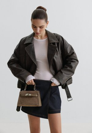 ESTRO Handtas - dark beige